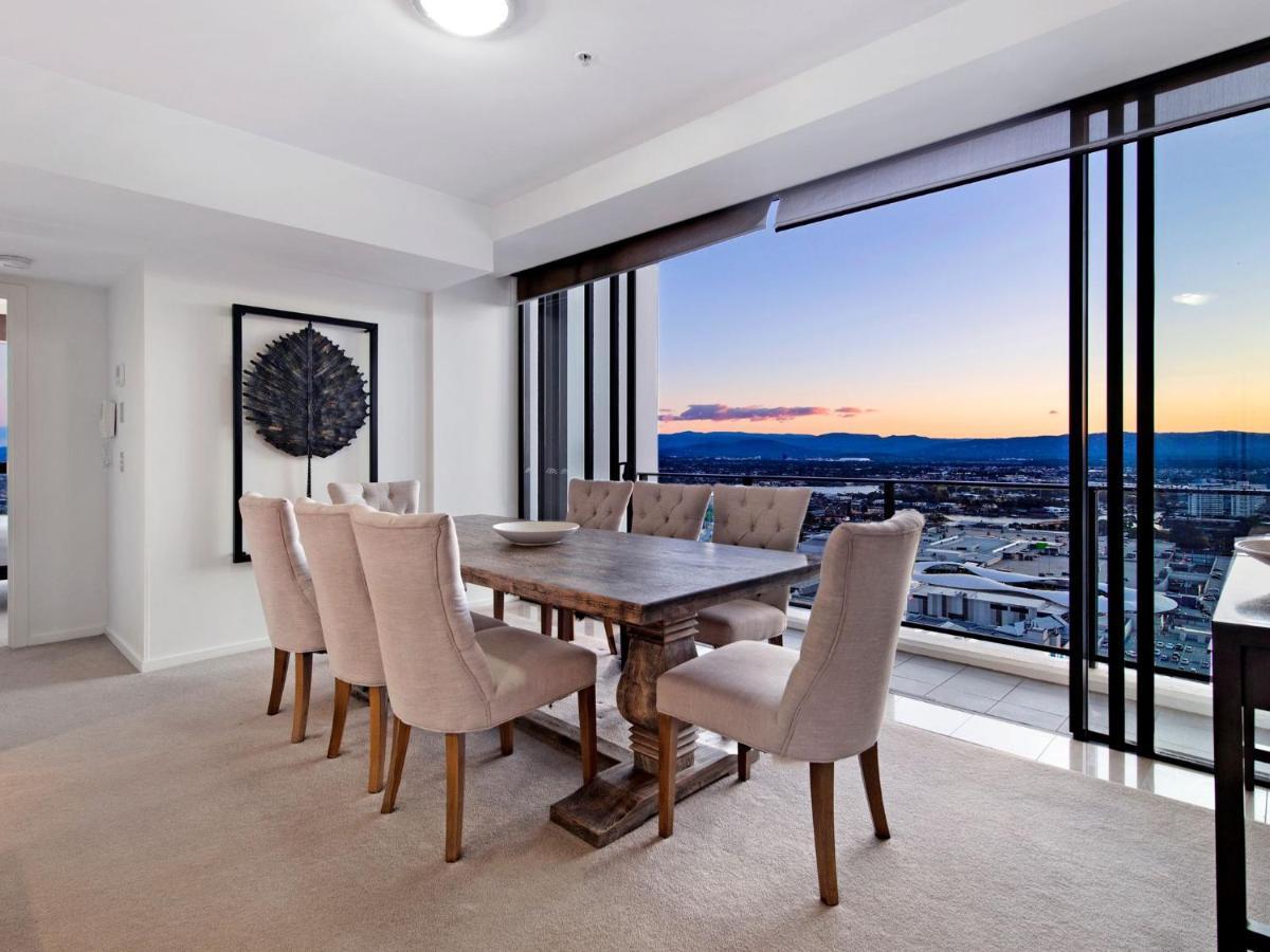 Private Rooftop Penthouse - Sierra Grand - Coasthm Gold Coast